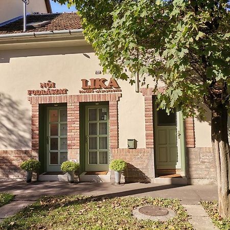 Hotel Lika Panzio Gyula Exteriér fotografie